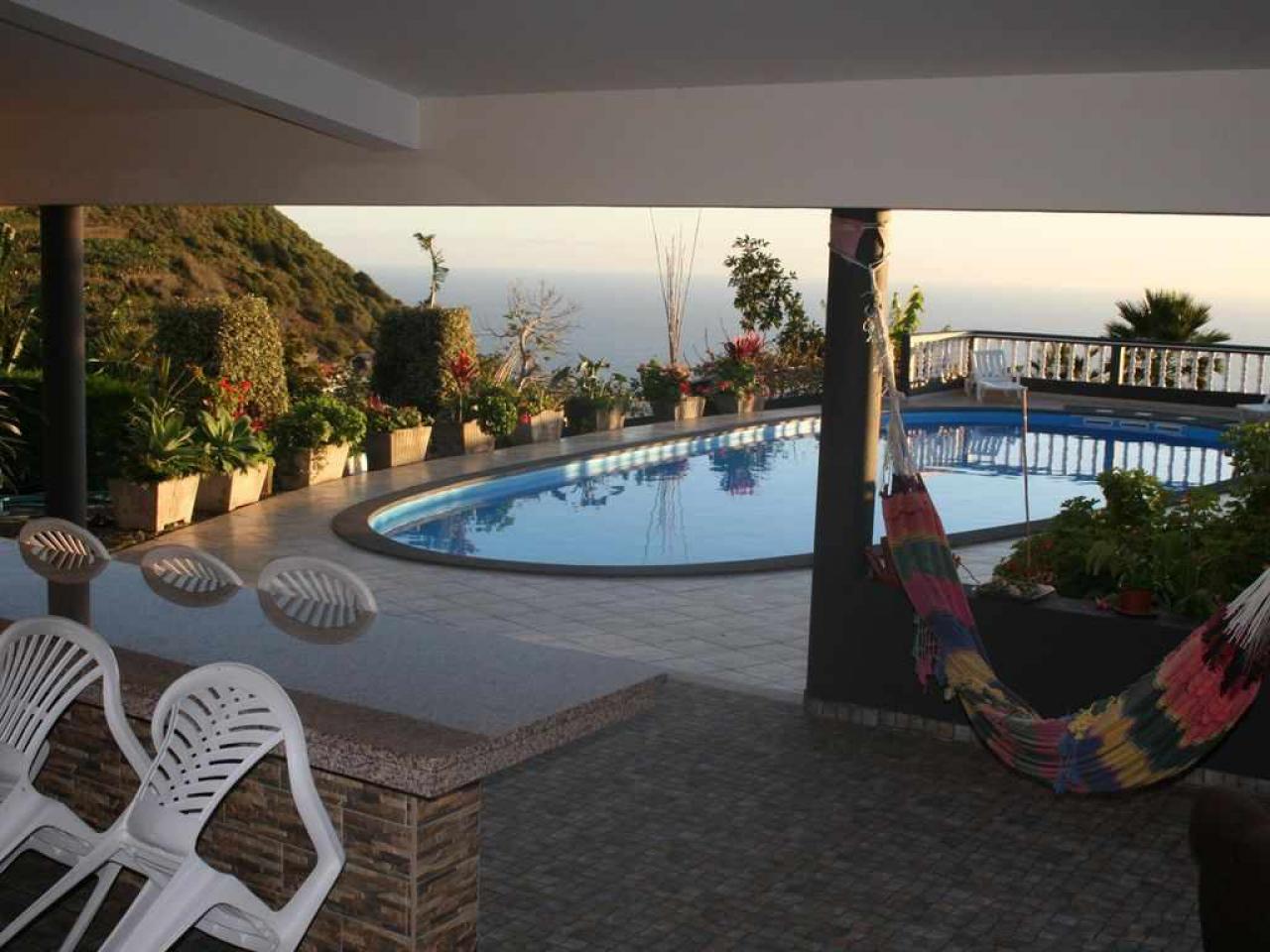 Arcos Grands Suites with enormous & private pool. A luxury & relaxing VIEWS!